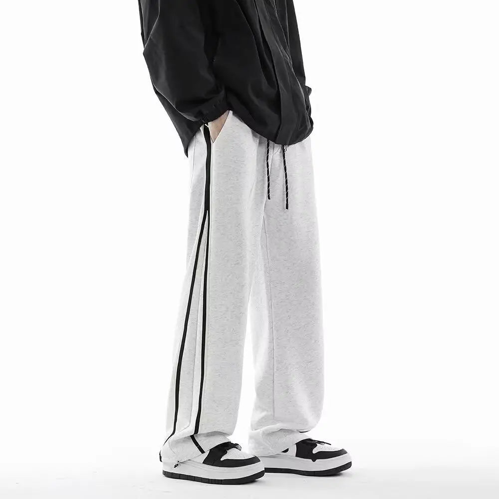 Straight-Leg Sweatpants – Relaxed Fit