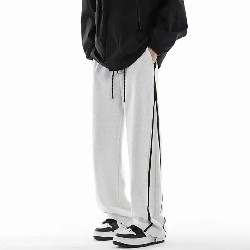 Straight-Leg Sweatpants – Relaxed Fit